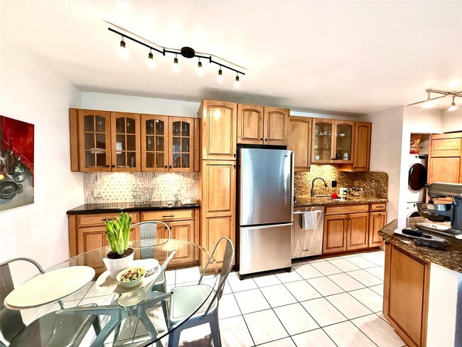 Photo - 677 Trace Cir Unidad 102