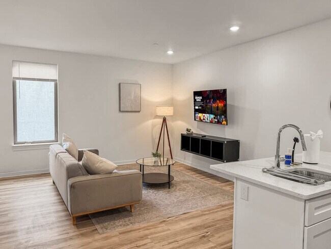 Photo - 1427 Germantown Ave Unidad ID1093519P