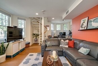 Photo - 4040 Washington St Unit 1