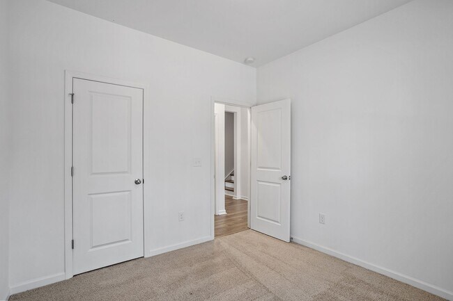 Photo - New Build Rental Home at Lake Royal!