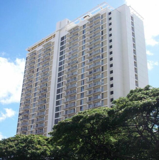 Building Photo - To register for the showing time below, no... Rental
