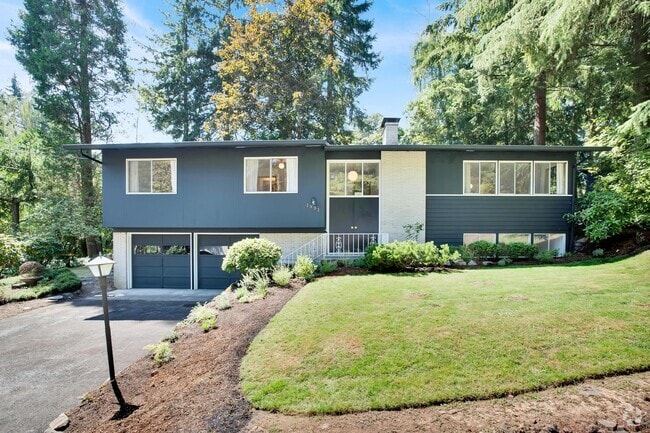 Building Photo - 1931 Mapleleaf Ct Rental