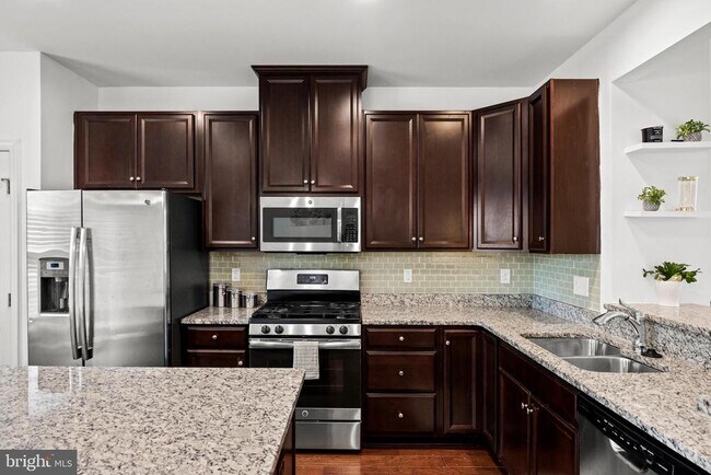 Photo - 70 Benford Ln