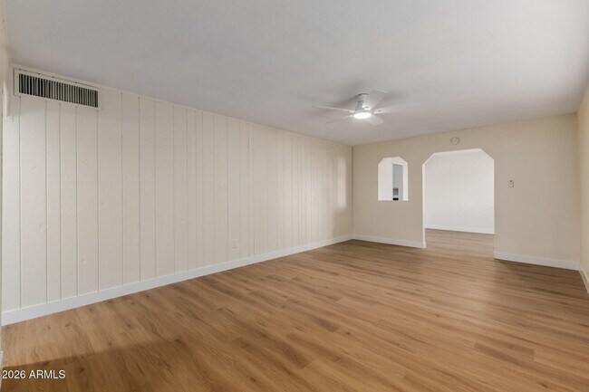 Photo - 2013 W San Juan Ave