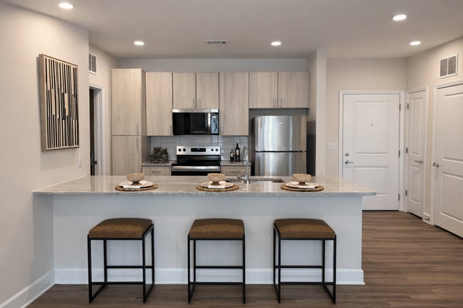 Photo - Argento on the Broad