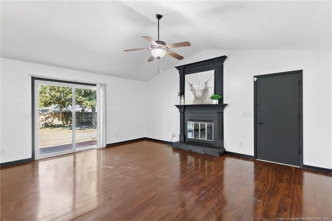7016 Trevor Ln