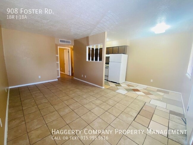 Photo - 908 Foster Rd