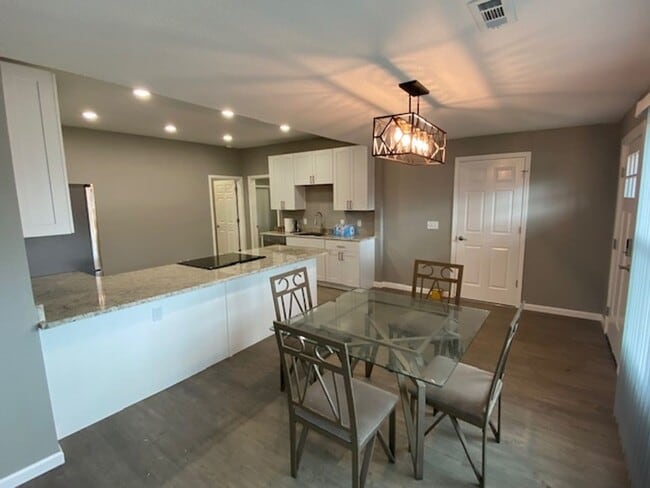 Photo - Adorable 3 Bedroom Home in Downtown Bentonville!