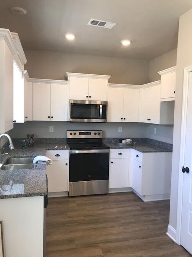 Photo - 241 Silver Ct Trenton SC 29847