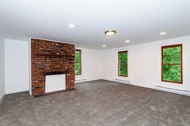 Photo - 681 NY-216 Unidad 4