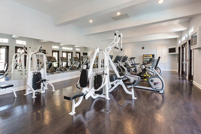 Photo - Bella Villagio