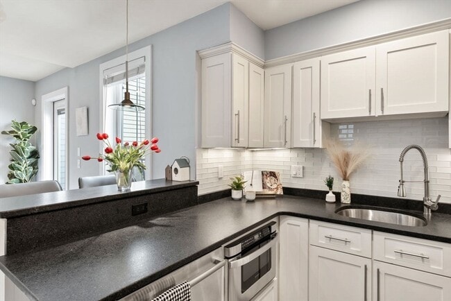 Photo - 12 Mohawk St Unit 9