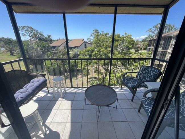 Photo - 618 Bird Bay Dr S Unit 307