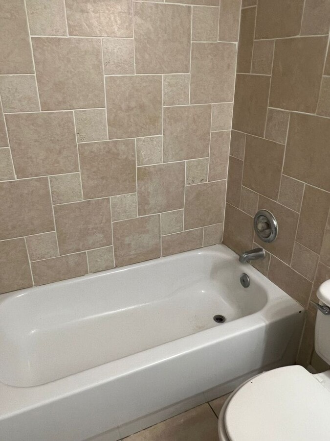 3 BED 2 Bath - LOCATION - 3 BED 2 Bath - LOCATION