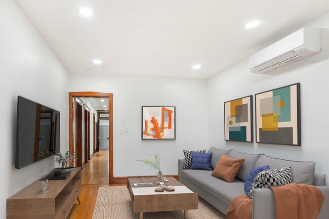 Photo - 3115 N Davlin Ct Unit 3