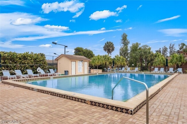 Photo - 17420 Birchwood Ln Unidad 2