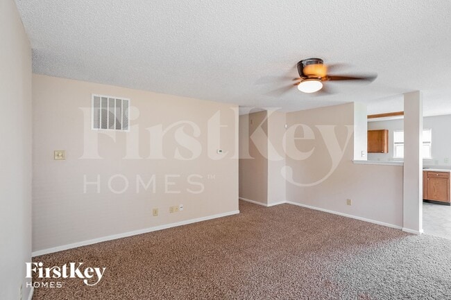 Photo - 744 Adagio Dr