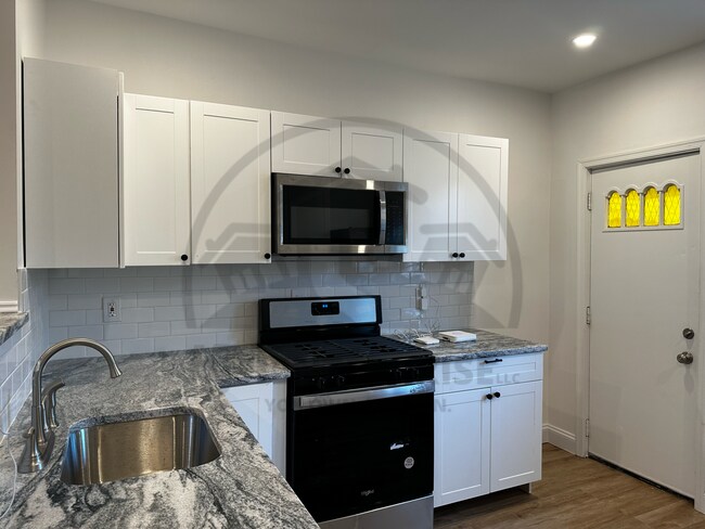 Photo - 2644 Kirk Ave