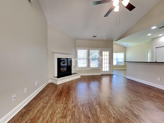 Photo - 8503 Sentry Cir