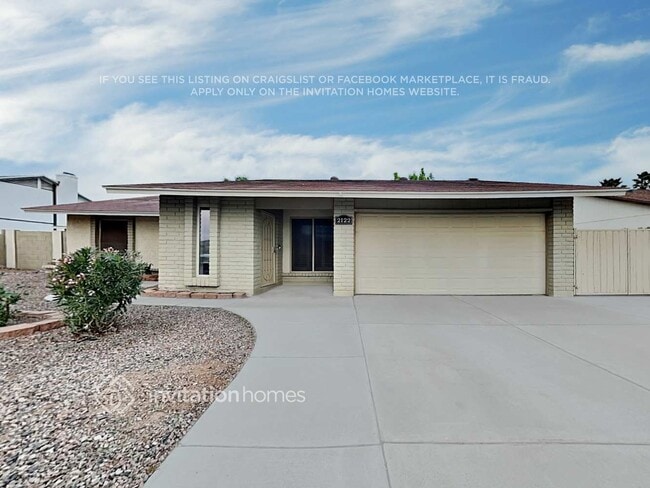 Building Photo - 2122 E Frye Rd