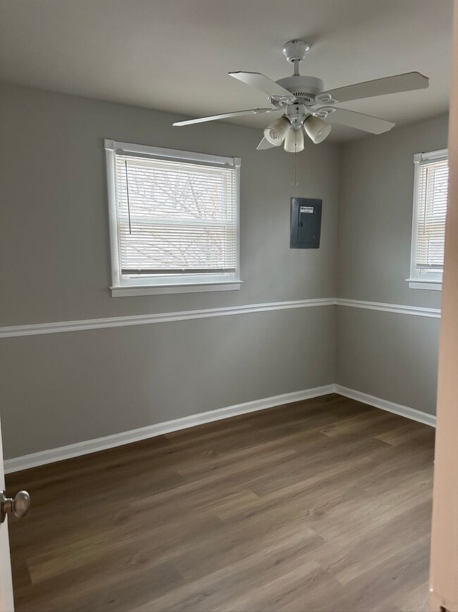 Photo - 808 Templecliff Rd