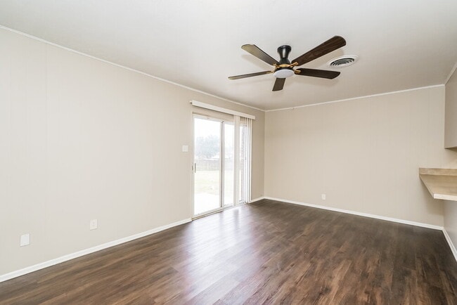 Photo - 6420 Valley Ridge Dr