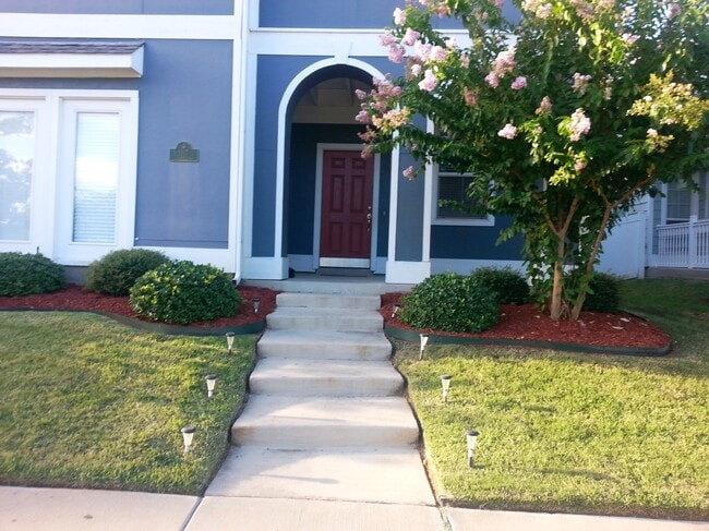 Photo - 1117 Caudle Ln