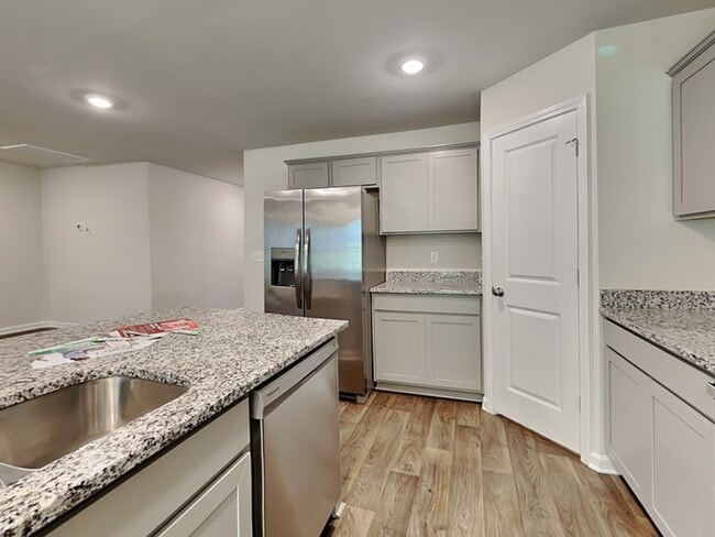 Photo - 274 Bent Holly Dr