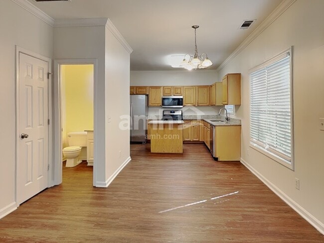 Photo - 4504 Insdale Ct NW