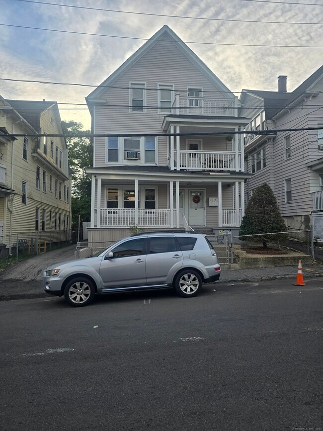 Photo - 19 Waterville St