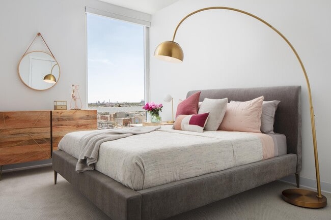 Photo - Lincoln Square