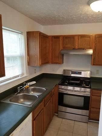 Room in House on Renyard Ct