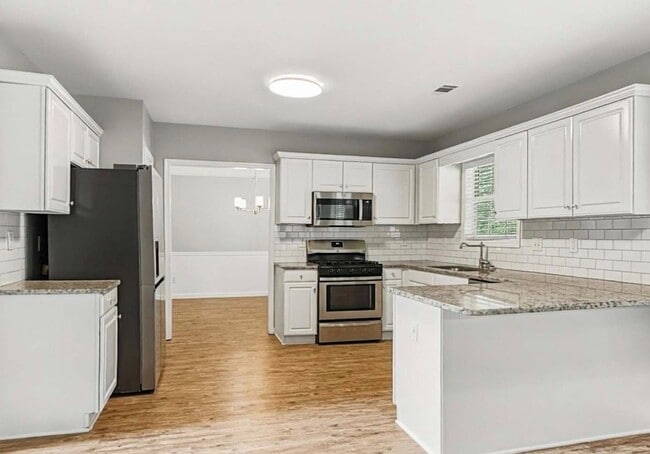 Photo - 2715 Denian Ct