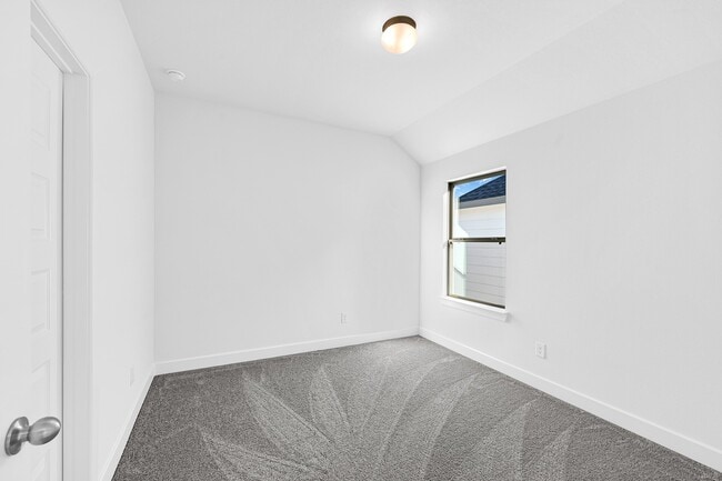 Photo - 5207 Birch Shadow Dr
