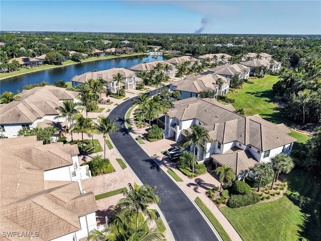 8060 Players Cove Dr Unit 101