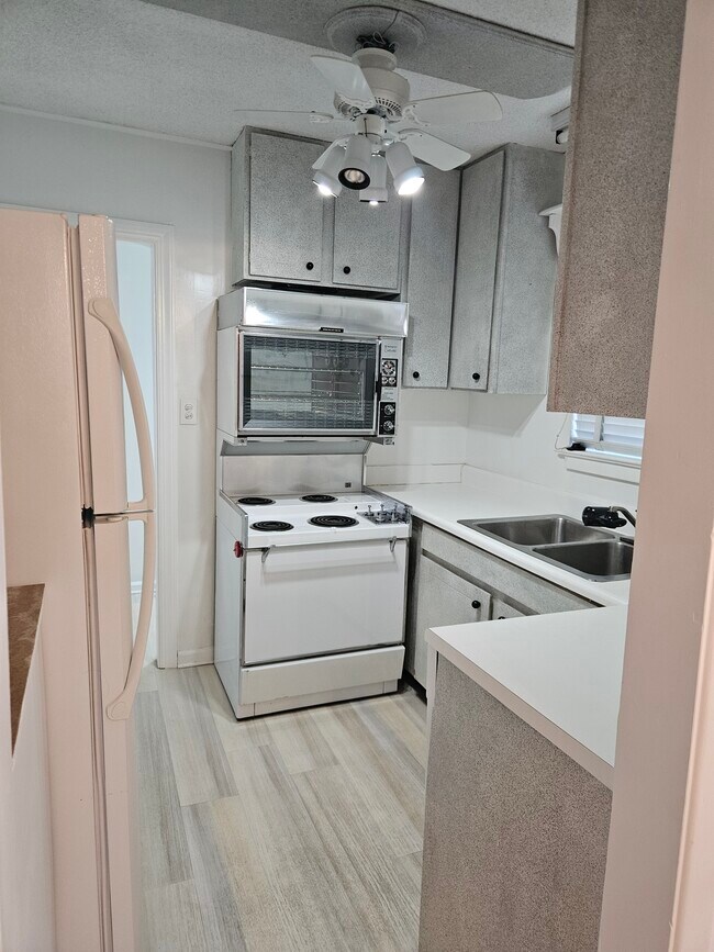 Photo - 2846 Walton Way Unidad 3