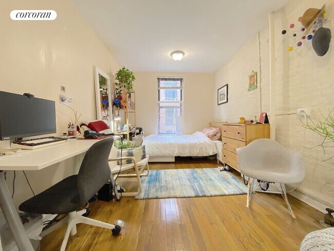 Photo - 181 Thompson St Rental