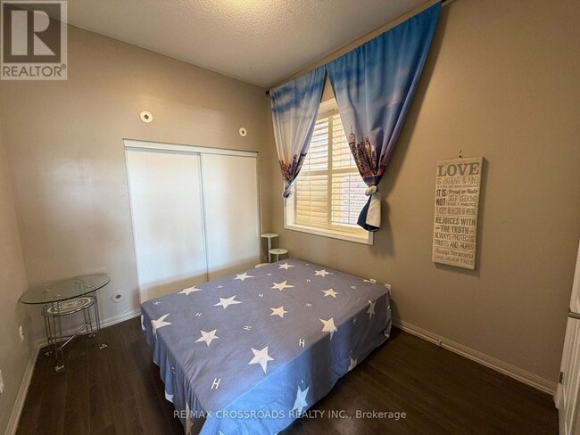 Photo - 2707 Bur Oak Ave