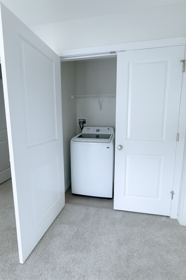 Photo - 4235 Kinglet Dr NW