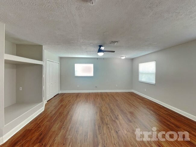 Photo - 2536 Eastbrook Blvd