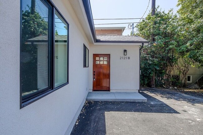 Photo - 2121-2123 Glenada Ave
