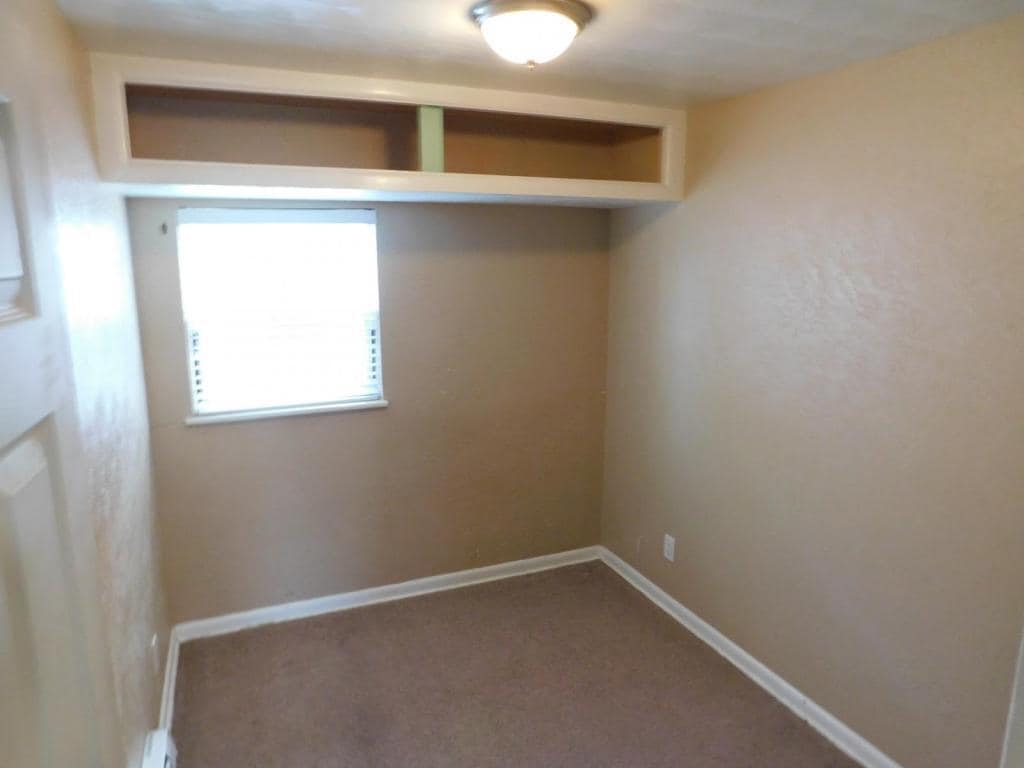 Photo - 430 N 2nd Ave