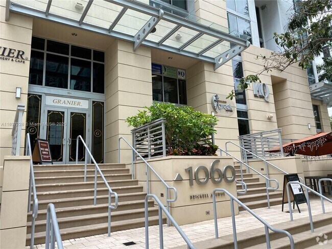 Building Photo - 1050 Brickell Ave Rental