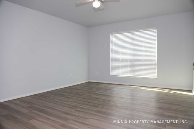 Photo - 1649 Wrigley Dr