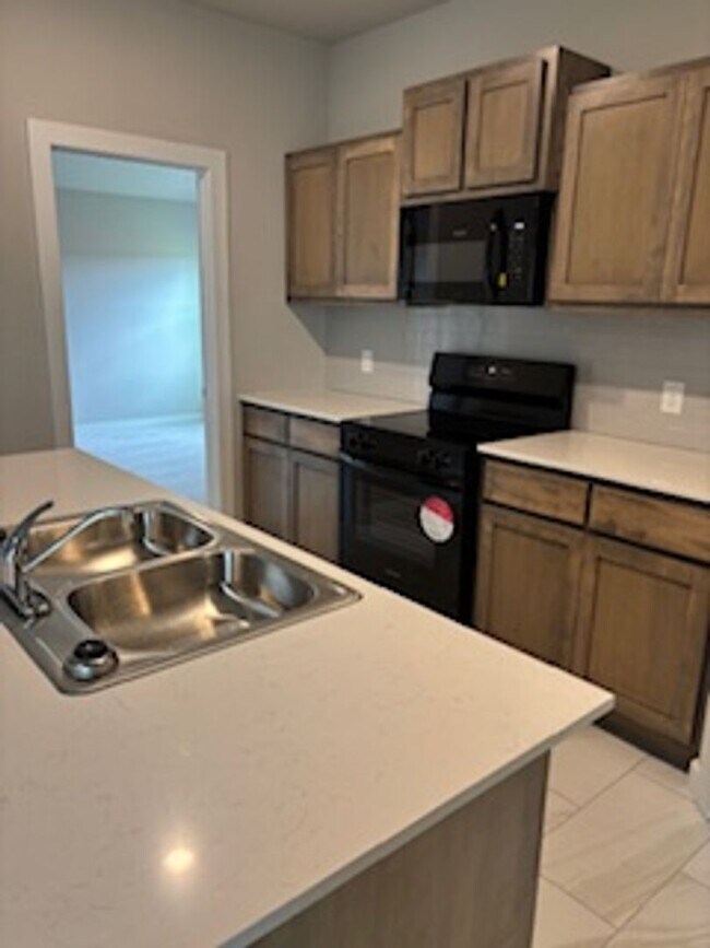 Photo - BRAND NEW HOME!