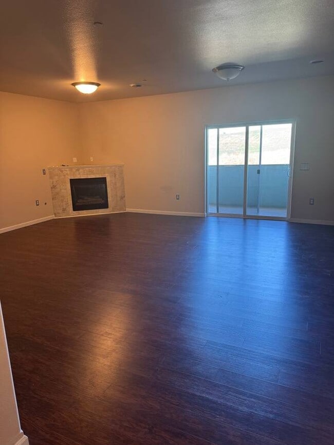 Photo - 280 Baker St Unit #202