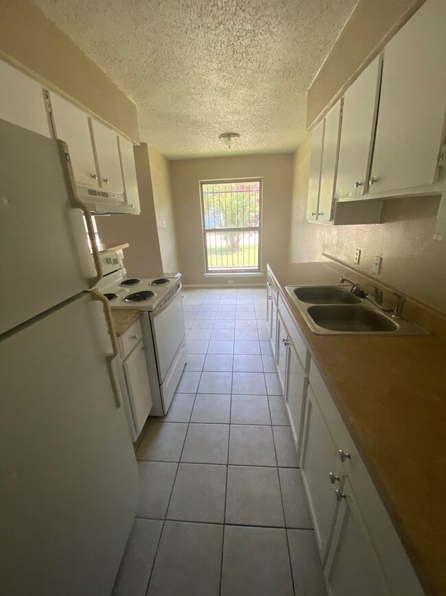 Photo - 904 Isbell Rd Unit 202