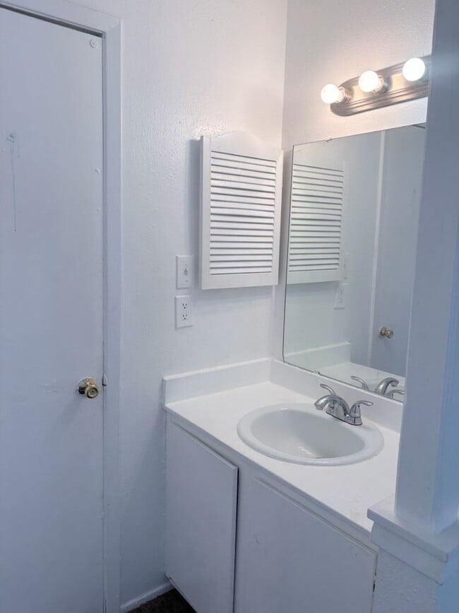 Photo - 6200 W Tidwell Rd Unit 2707