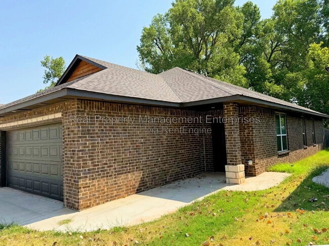 Photo - 7508 Redbud Villas Ct