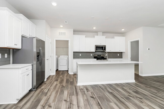 Photo - 1617 Swallow Tail Dr